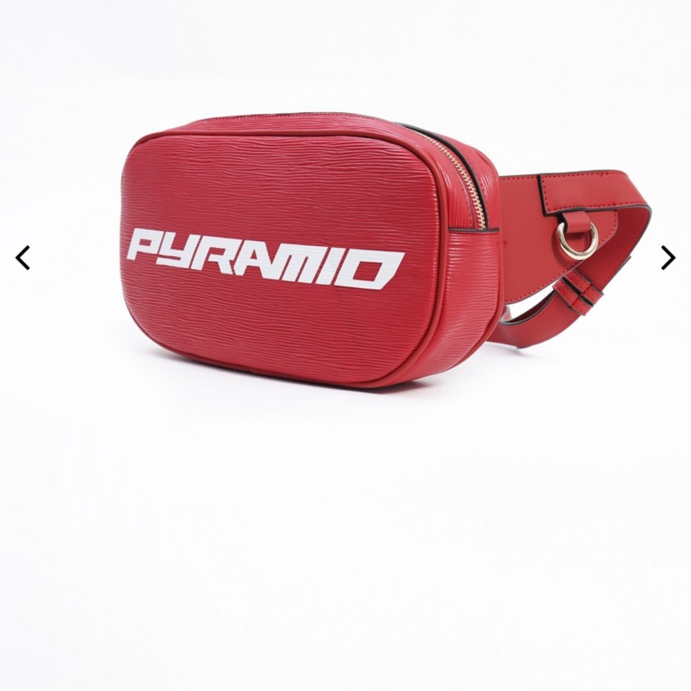 Just don’t want it anymore, this bag is for men to